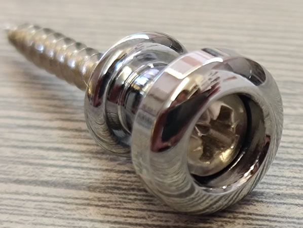 Sandberg Gurtpin, Chrome